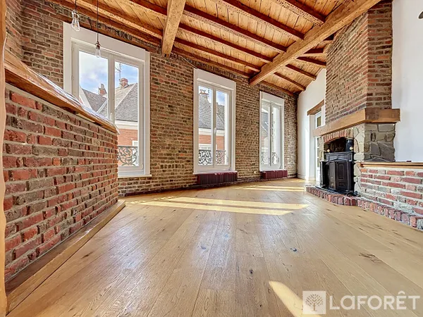Appartement 5 pièces 147 m²