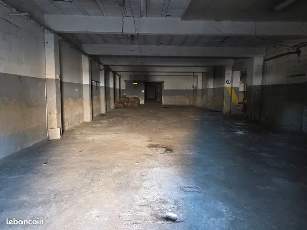 Location locaux, entrepôt et bureau