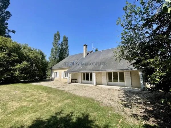 Maison 11 pièces 350 m²