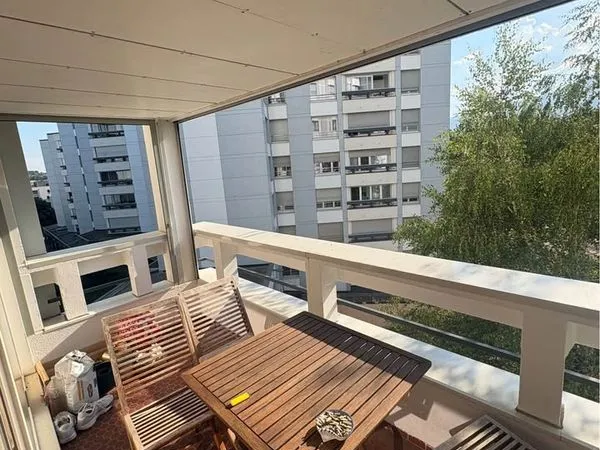 Chambre dans Appartement de 3 pièces, Saint-Genis Hautains