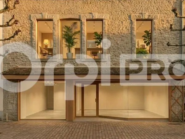 Bureaux 397 m²