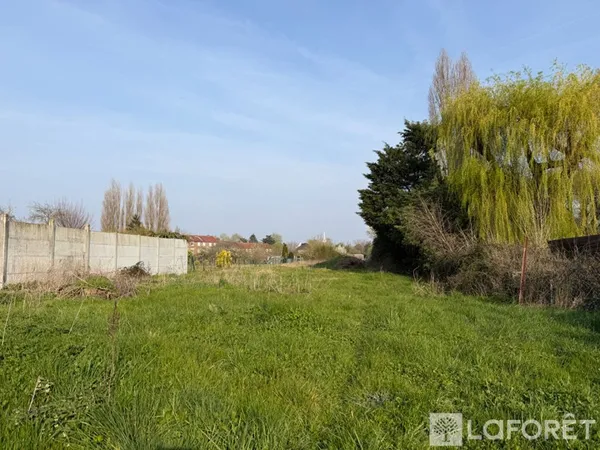 Terrain 1662 m²