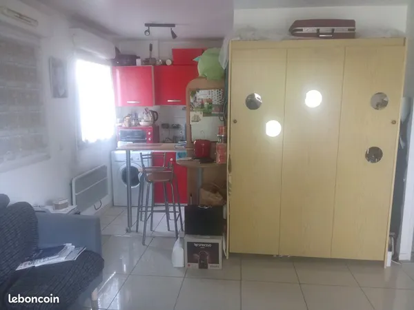 Appartement 1 piece avec jardinet