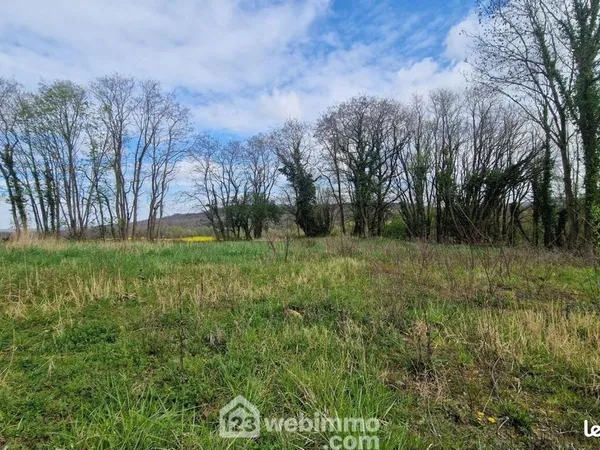Terrain 2 996 m² Chamouille