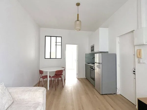 Appartement 2 pièces 27 m²