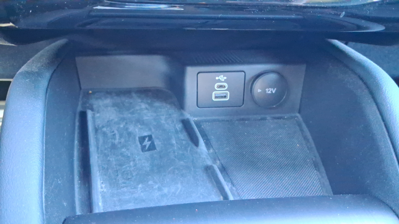 Ford Kuga 2.5 Duratec 180 ch FlexiFuel FHEV E85 Powershift — photo 20