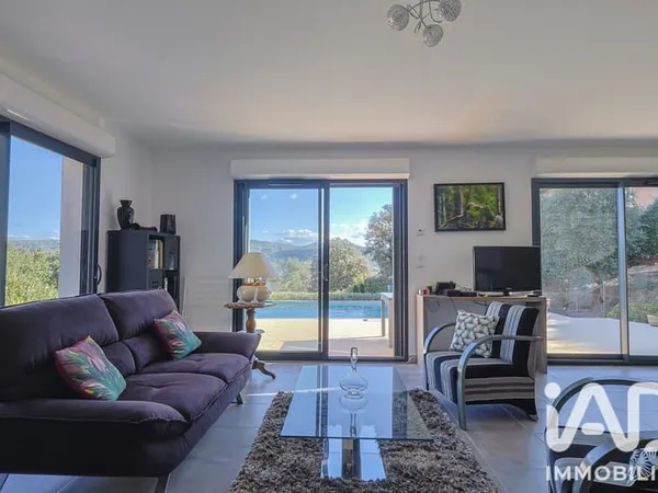 Maison 4 pièces 111 m²
