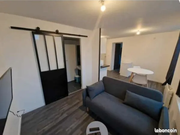 Superbe T2bis meublé & rénové de 35 m² - Hypercentre Maubeuge