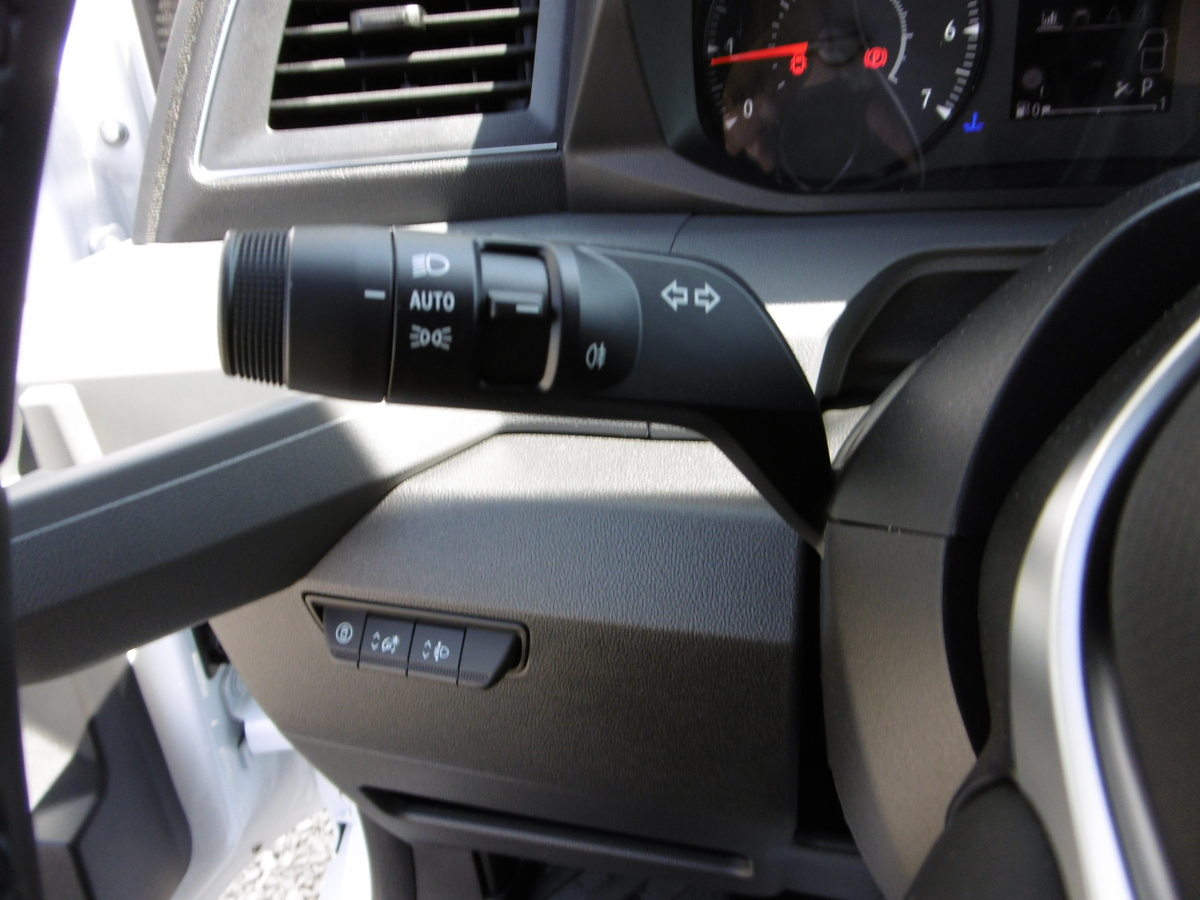 Renault MASTER FOURGON — photo 16