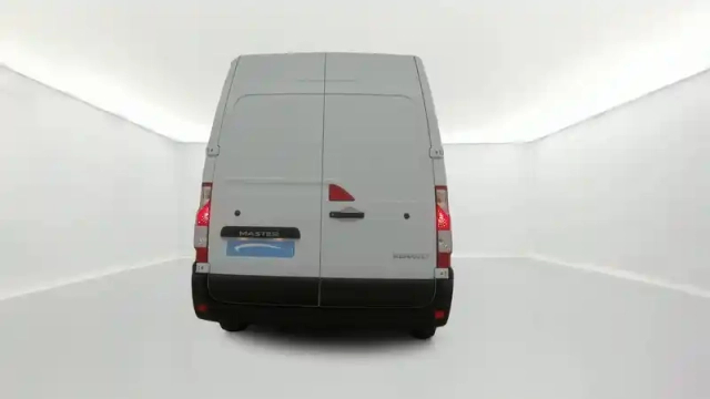 Renault Master fgn trac f3500 l2h2 blue dci 135 — photo 45