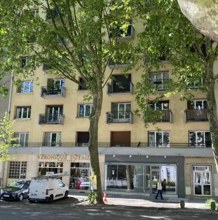Local commercial 65 m²