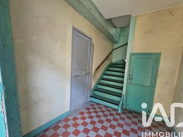 Immeuble 108 m²