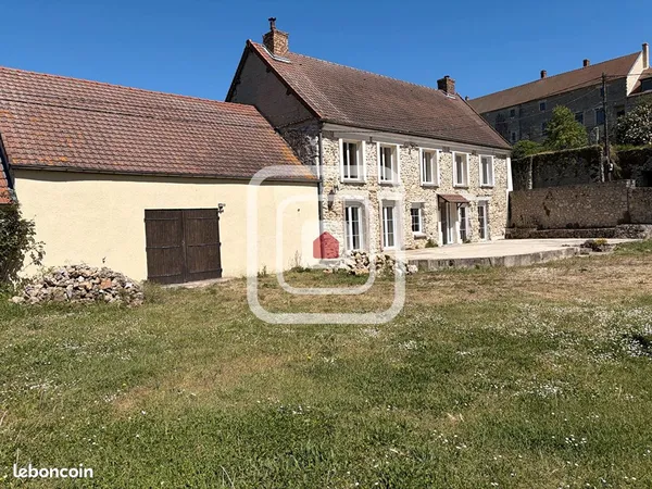 Maison 8 pièces 278 m²