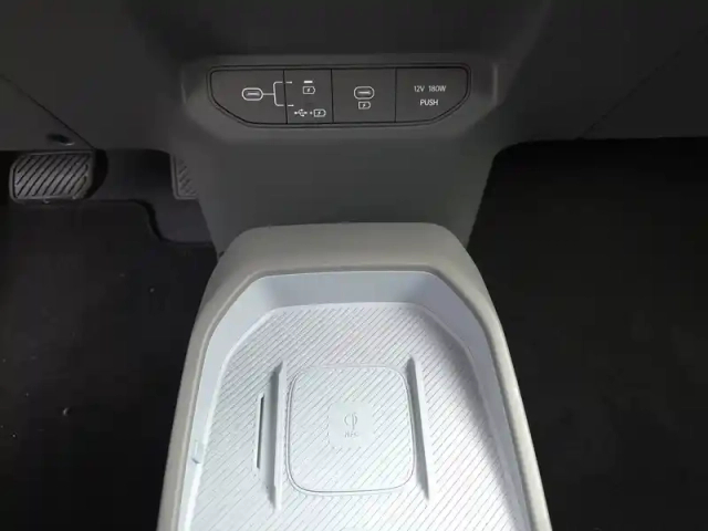 Kia Ev3 58.3 kwh 204 ch — photo 17