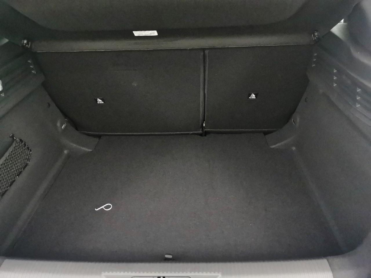 Peugeot 308 hybrid 145 e-dcs6 style — photo 14