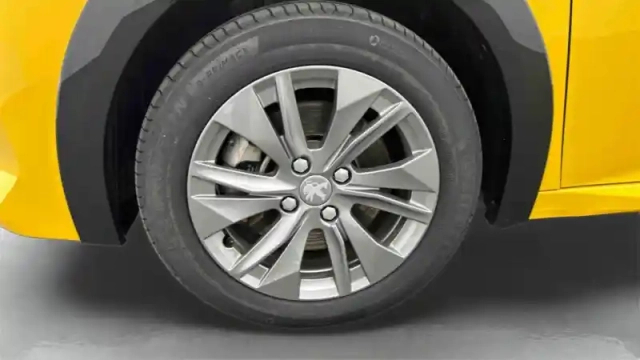 Peugeot 208 electrique 50 kwh 136ch — photo 100