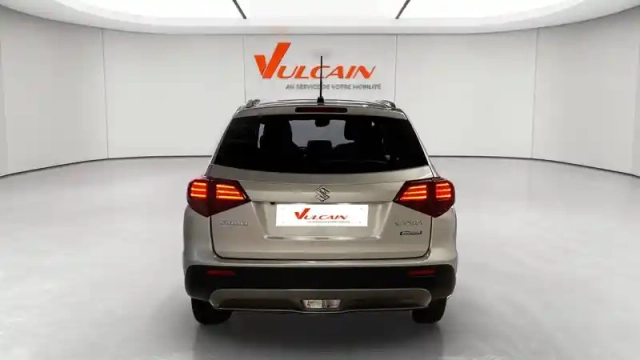 Suzuki Vitara 1.4 boosterjet hybrid — photo 5