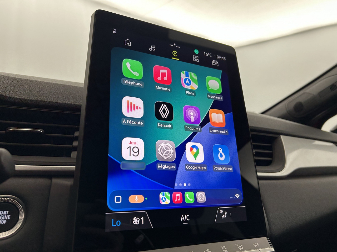 Renault Symbioz — photo 16