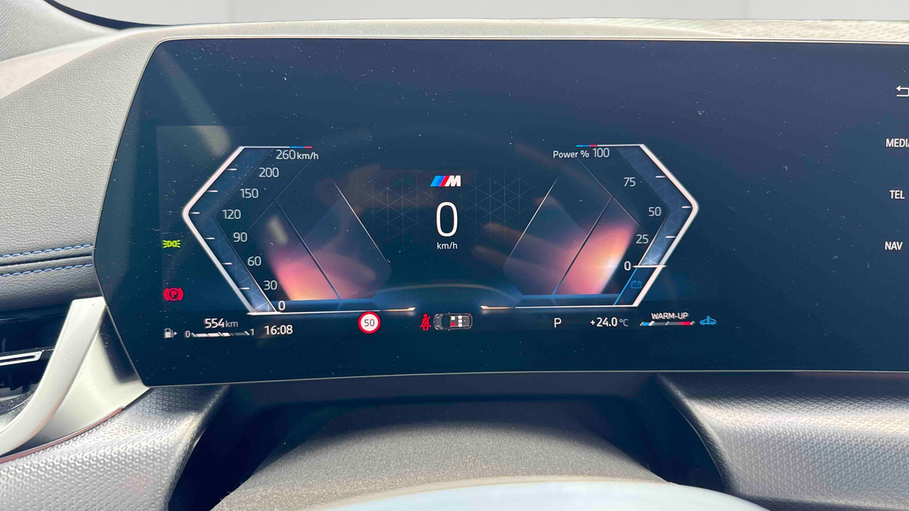 BMW Active Tourer 220i 170 ch DKG7 — photo 13