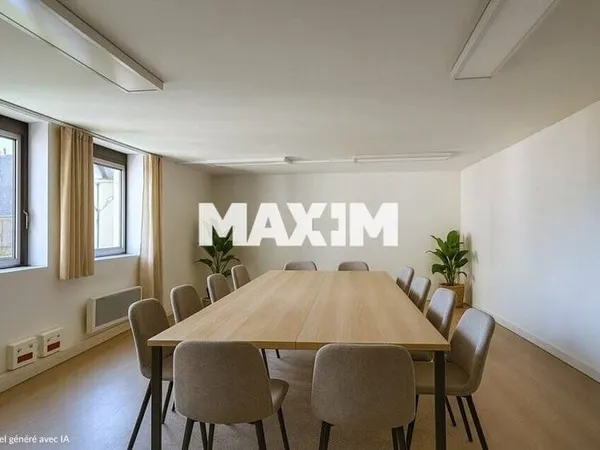 Bureau 100 m²