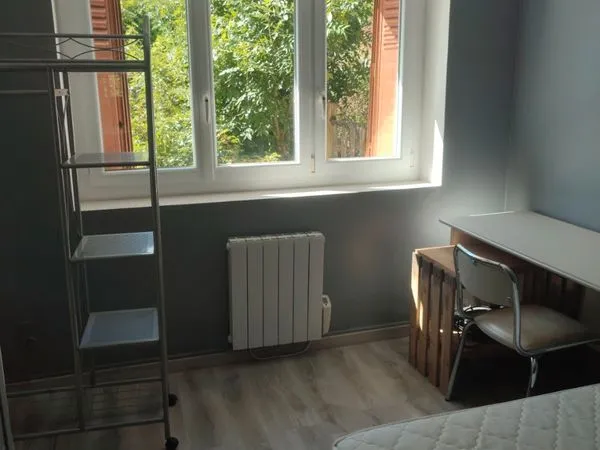 Logement en maison individuelle seulement étudiants et/ou stagiaires