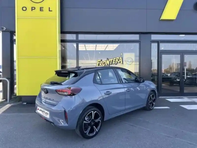Opel Corsa 1.2 turbo 100ch gs — photo 5