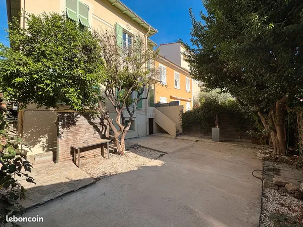 Beaulieu sur Mer : RARE T3 à louer avec jardin