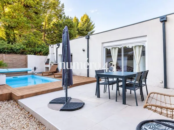 Maison 6 pièces 160 m² — Une maison familiale entièrement r