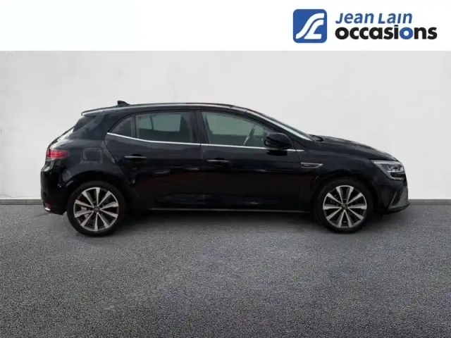 Renault Megane iv berline tce 160 edc — photo 4