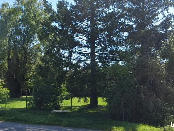 Terrain 600 m² Fareins