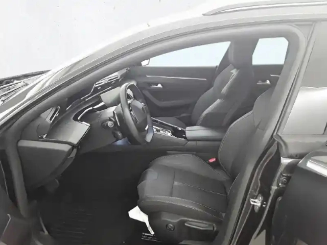 Peugeot 508 sw hybrid 180 e-eat8 — photo 19