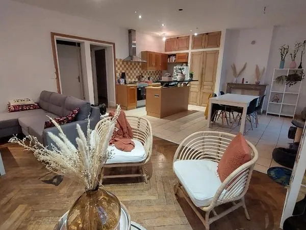 Appartement T2 bis avec extérieur - Proche centre Rive-de-Gier (particulier à particulier)