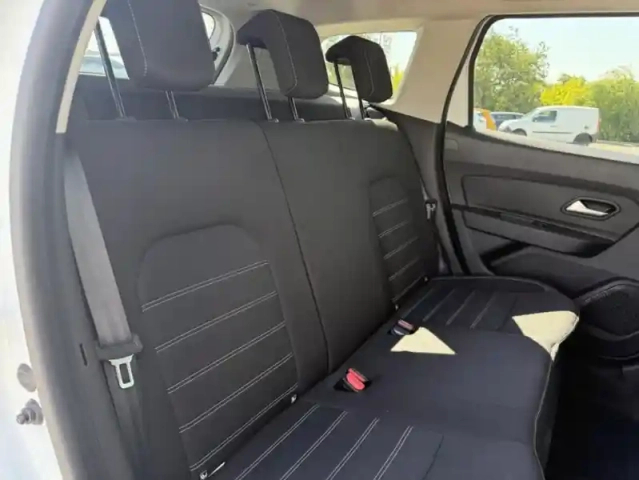 Dacia Duster ii prestige blue dci 115 4x2 — photo 3