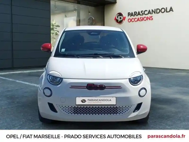 Fiat 500 e 118ch (red) my23 — photo 2