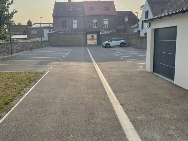 Parking privé fermé et sécurisé Lens Centre