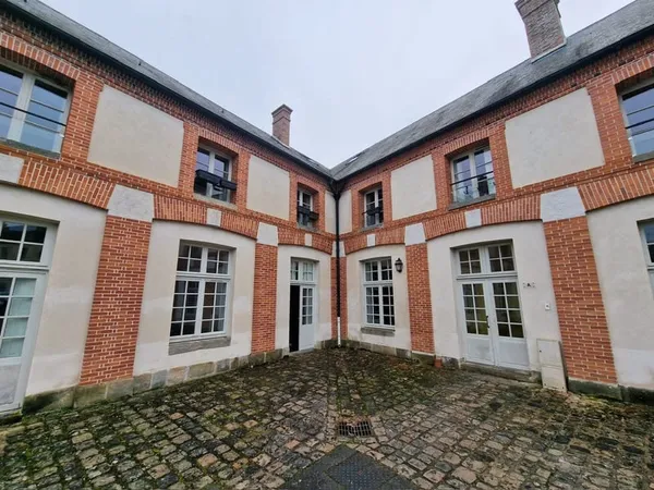 APPARTEMENT T4 - COEUR DE FONTAINEBLEAU