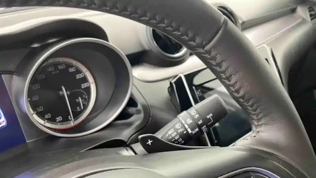 Suzuki Swift 1.2 dualjet hybrid auto (cvt) — photo 21
