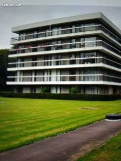 Studio meublé face EDHEC