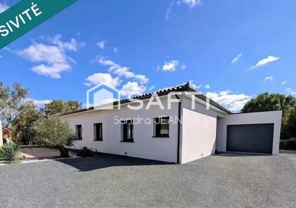 Maison neuve contemporaine de 128 m²  Piscine & Terrain de pétanque