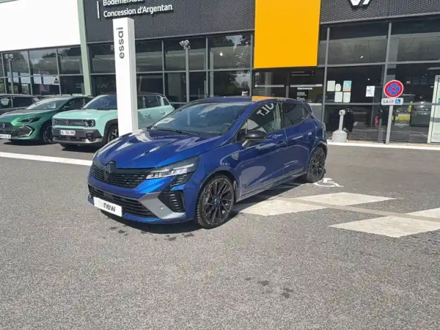 Renault Clio e-tech full hybrid 145