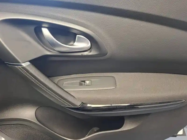 Renault Kadjar blue dci 115 — photo 31