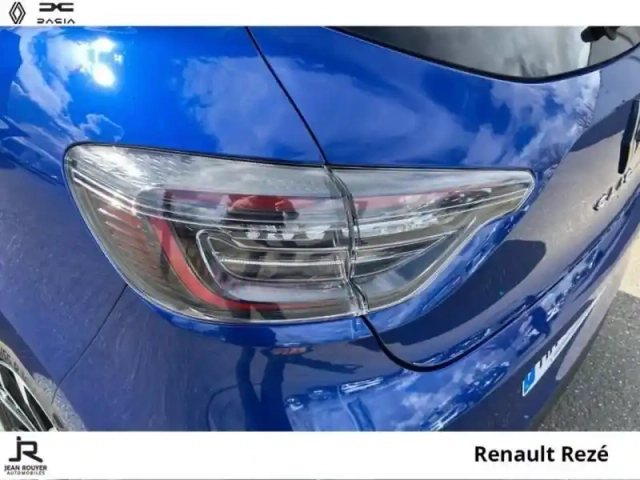 Renault Clio 1.0 tce 90ch techno - 24 — photo 30