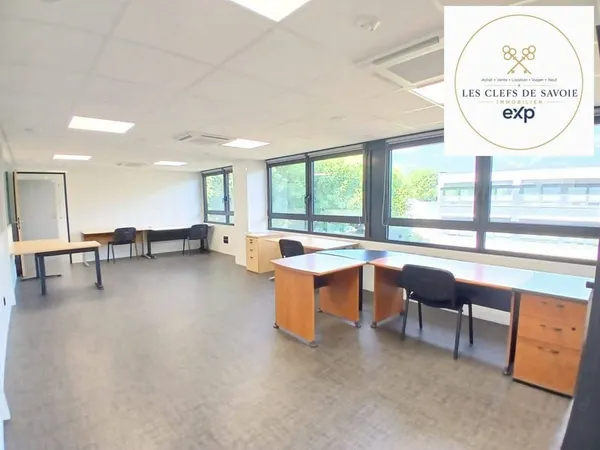 Bureau 25 m²