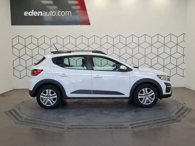 Dacia Sandero eco-g 100 — photo 3