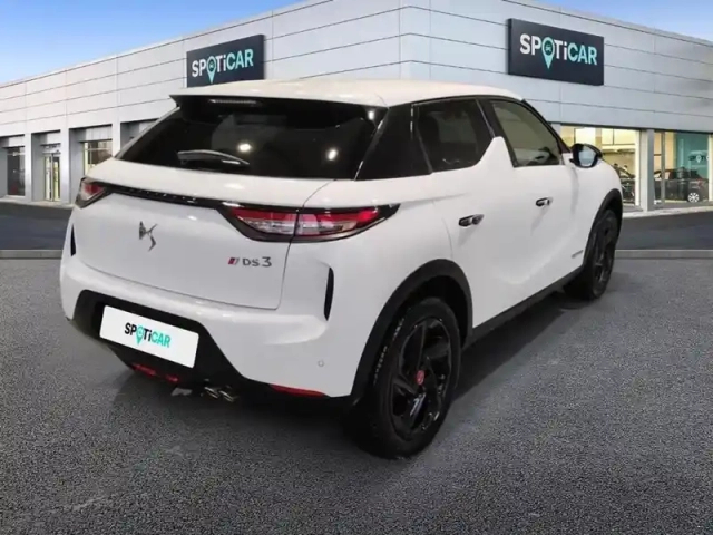 Ds Ds 3 ds3 crossback puretech 130 eat8 performance line+