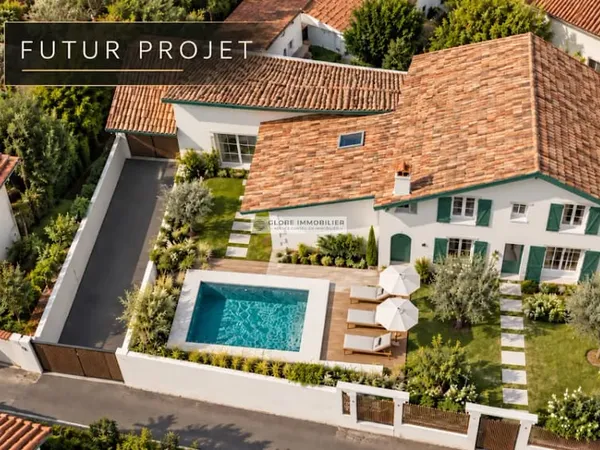 Maison 6 pièces 214 m²