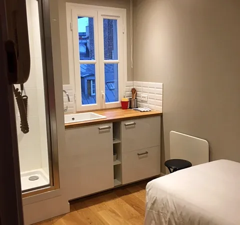 Loue chambre meublee Paris 8ème - 1 chambre, 9m²