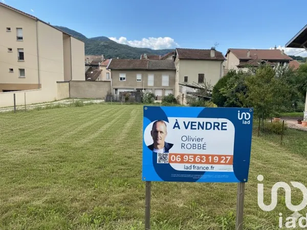 Terrain 627 m²