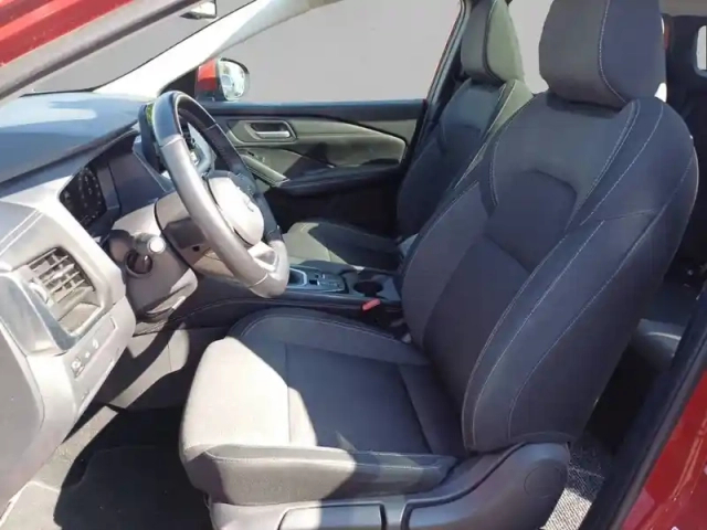 Nissan Qashqai mild hybrid 140 ch — photo 11