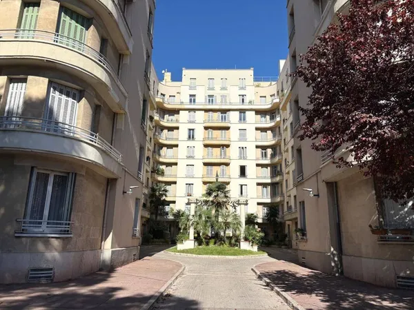 Bureau 41 m²